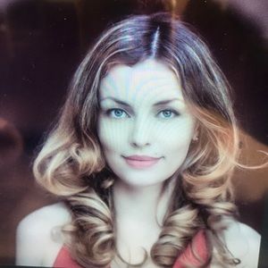 Meet your Posher, Angelina